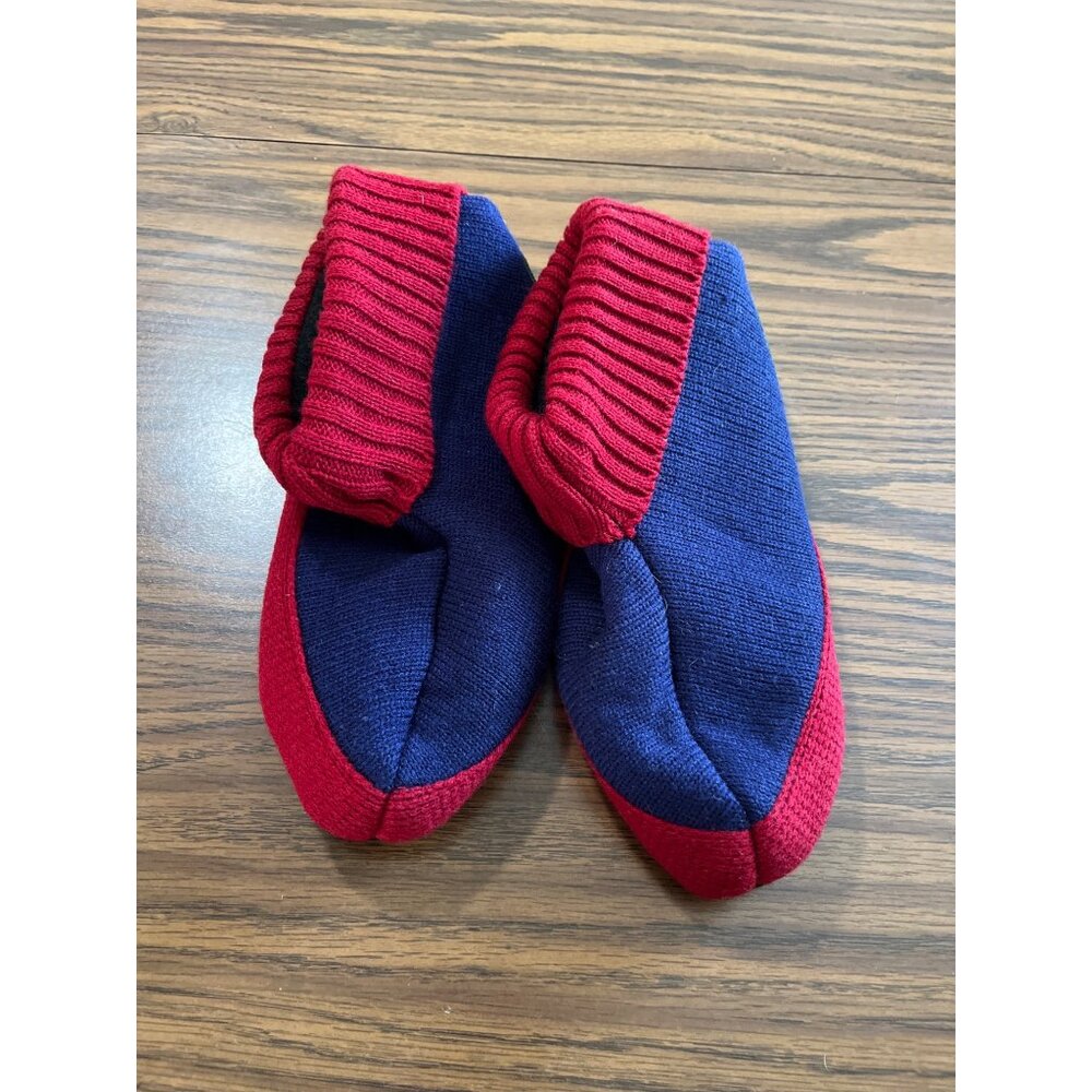 Totes red blue green ankle bootie slippers size Medium